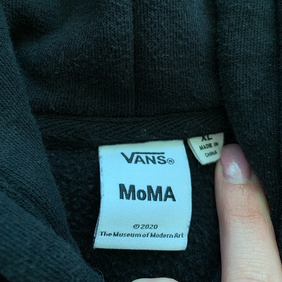 black vans hoodie MoMA collection with monet graphic size XL - Picture 3 of 4
